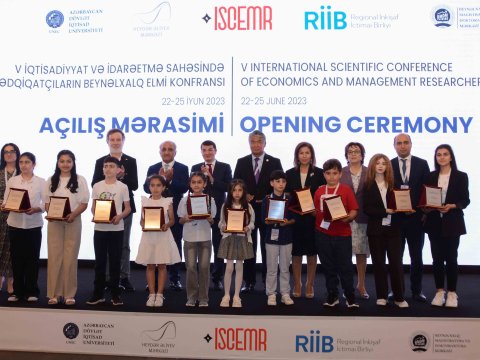 UNEC- də Beynəlxalq Elmi Konfransı işə başlayıb