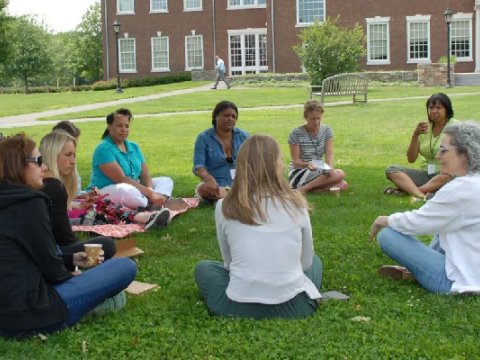 Müəllimlər yay tətilini harada və necə keçirəcəklər? - SORĞU  