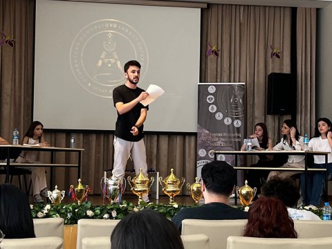 AzMİU-da “Qızıl Dövr” debatının finalı keçirilib 