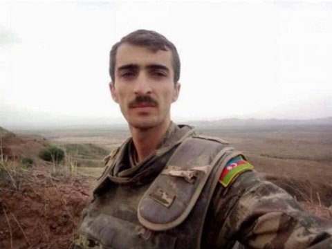 Şəhid leytenantın xanımı məzun oldu, qırmızı diplom aldı – FOTOLAR