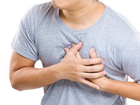 Tələbə ölümləri niyə artır? – Həkim: “Bu, mədə ağrısı deyil, ürək tutmasıdır”