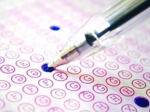 Ədliyyə orqanlarında işləmək istəyənlər üçün imtаhаn keçirilib