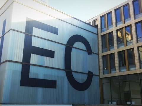 UNEC bu tədris ilində 500 müəllimə təlim keçib