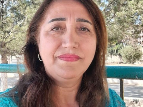 Halı pisləşən müəllimdən polislərə: “Çox qürurlanıram”