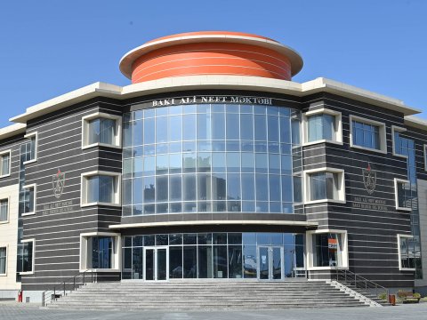 Yüksək nəticə göstərən abituriyentlər bu universiteti seçib
