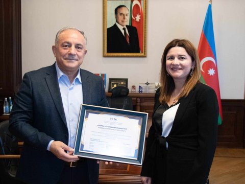 AzTU-nun 5 illik institusional akkreditasiya şəhadətnaməsi təqdim edilib