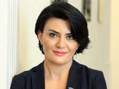 Sabiq deputat: “...Ali məktəb diplomunun önəmi qalmayacaq”    