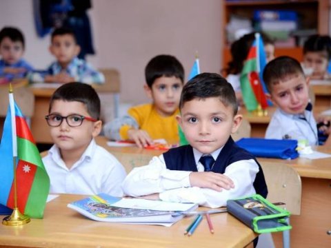 Məktəbəhazırlıq qruplarına qeydiyyat... 