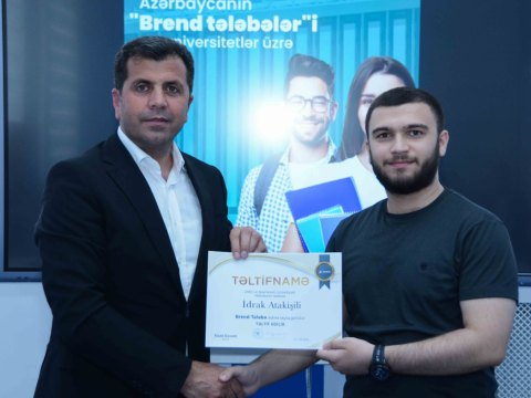 “Brend tələbə”: “Coğrafiya və ingilis dilini testlərlə öyrənmişəm”  