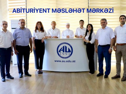 Azərbaycan Universitetində Abituriyent Məsləhət Mərkəzi iş başında...