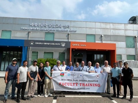 BMU-nun professor-müəllim heyəti üçün təlimlər başa çatıb