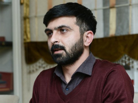 Təklif: “Kirildə yazılmış kitablar latın qrafikasına çevrilsin”  