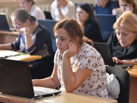 600 ahıl müəllim sertifikasiyadan imtina edib