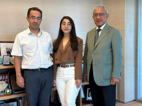 Ölkə birincisi ADA-ya qəbul olundu - Rektorla görüşdü