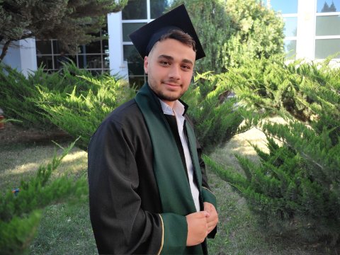 BMU - nun daha bir məzunu xaricdə təhsil alacaq