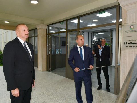 Prezident 11 nömrəli tam orta məktəbin açılışında...