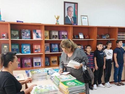 Naxçıvan: məktəblərə 193 mindən artıq dərslik paylanıb