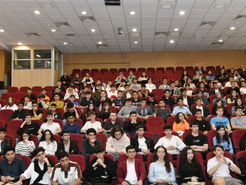 BMU- ya yeni qəbul olmuş tələbələrlə görüş...