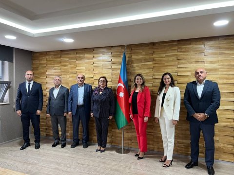 DİM sədri Türkiyə Regional Mərkəzinin rəhbəri ilə görüşüb