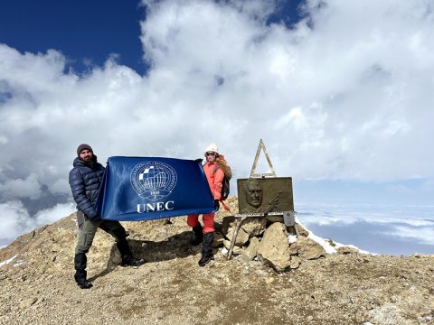 UNEC-in əməkdaşları “Heydər Əliyev zirvəsi”ndə