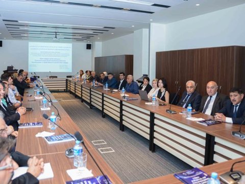 UNEC- də təqdimat keçirilib