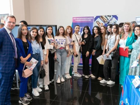 Bakıda Rusiya ali məktəblərinin təhsil sərgisi açılıb