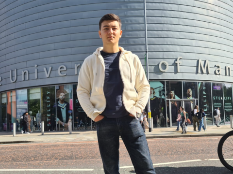 Danışır “İstedad” : Xaricdə təhsilin bir neçə mənfi cəhətləri var