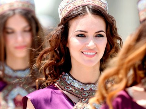 Bu gün Beynəlxalq Qızlar günüdür