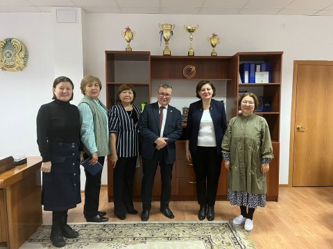 AzMİU- dan daha bir əməkdaşlıq...