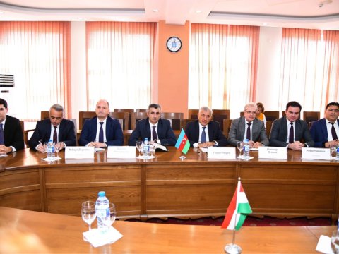 BMU ilə Macarıstan universiteti arasında əməkdaşlıq müzakirə olunub