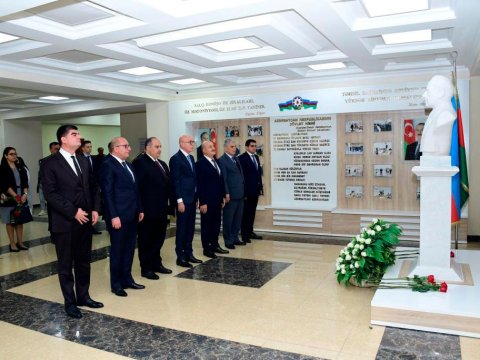 Mina təhlükəsi ilə bağlı metodik vəsaitin ingilis dilində nəşrinin təqdimatı keçirilib