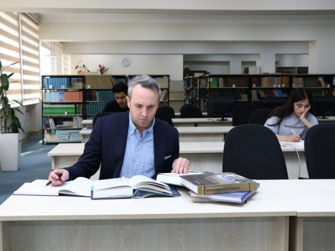  AzMİU-da modernist ictimai memarlıqla bağlı tədqiqat aparılır