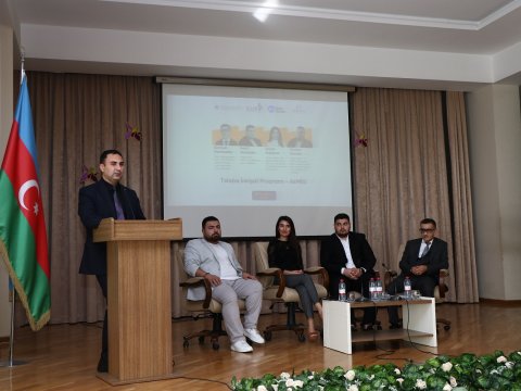 “Tələbə İnkişaf Proqramı – AzMİU” adlı forum keçirilib 