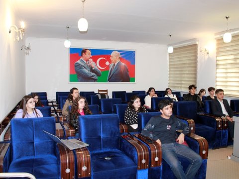 MDU-da təlim: CV hazırlanması və uğurlu müsahibənin yolları
