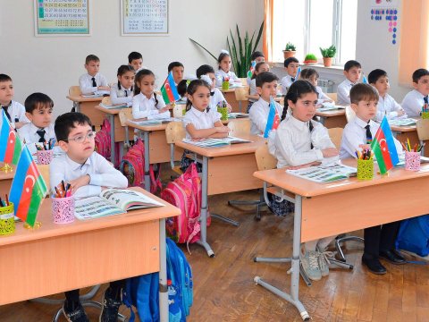 Sabahdan məktəblilərin payız tətili başlayır