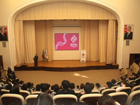 “BÜTÖV” proqramı çərçivəsində AzTU tələbələri ilə görüş keçirilib