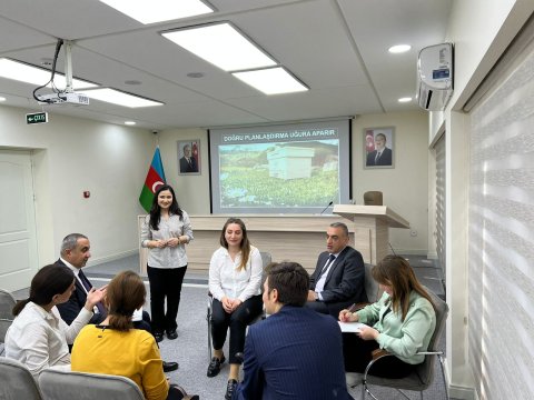 “Liderlik və idarəetmənin əsasları” mövzusunda təlim keçirilib