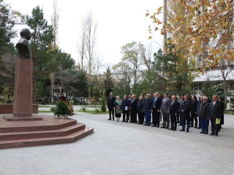 “İnşaatın müasir problemləri” – Azərbaycan və Türkiyə alimləri birgə həll yolları axtarırlar