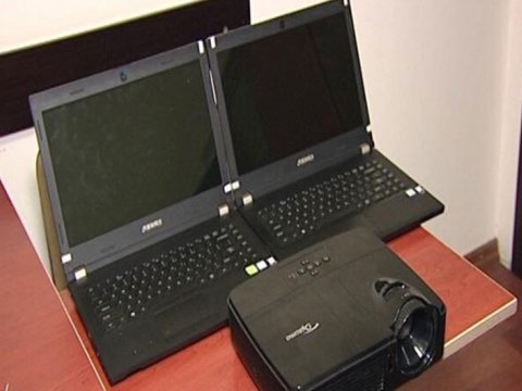 Bakıda məktəbdən oğurluq edilib