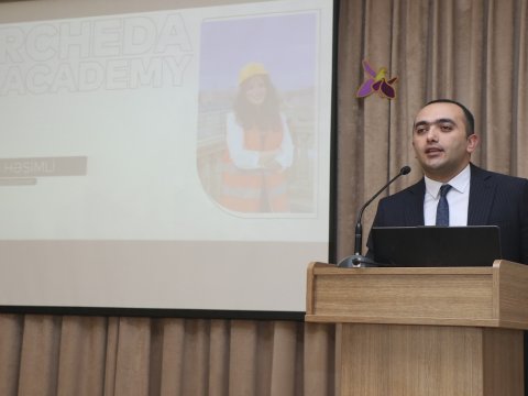 AZMİU-da peşəkarlarla tələbələrin görüşü təşkil olunub