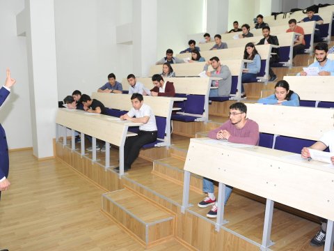 Azərbaycanda 10 ali təhsil müəssisəsi akkreditasiyadan keçib