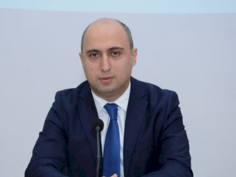 Elm və təhsil naziri məktəbdə yaralanan uşaqdan DANIŞDI