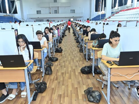 Sertifikasiyadan imtina edən müəllimlər... - Onları nə gözləyir?