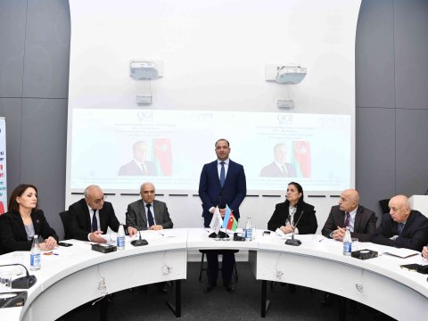 ADNSU-da elmi konfrans öz işinə başlayıb