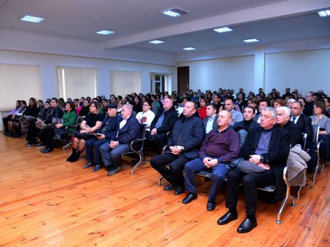 Direktor müavinləri üçün təlimlər başa çatıb