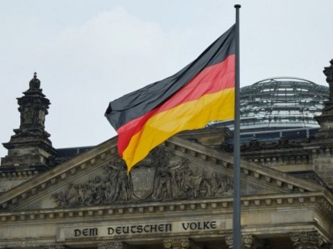 Berlində məktəbdə baş verən kütləvi davada 50-ə yaxın şəxs xəsarət alıb