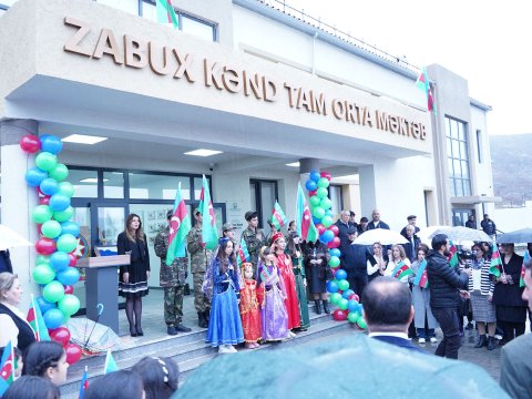 Laçın rayonu Zabux kənd tam orta məktəbindən GÖRÜNTÜLƏR