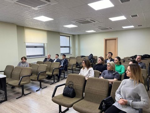 DİM-də Musiqi sənəti üzrə növbəti seminar keçirilib