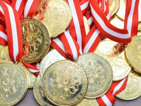 Bakı məktəblərinin 72 şagirdi olimpiadanın qalibi olub