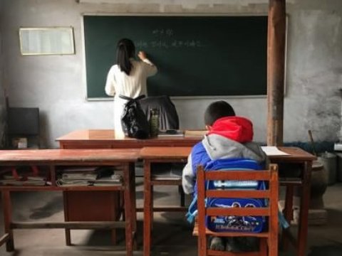 “1 şagirdə 64 min xərc israfçılıqdır” - TƏNQİD